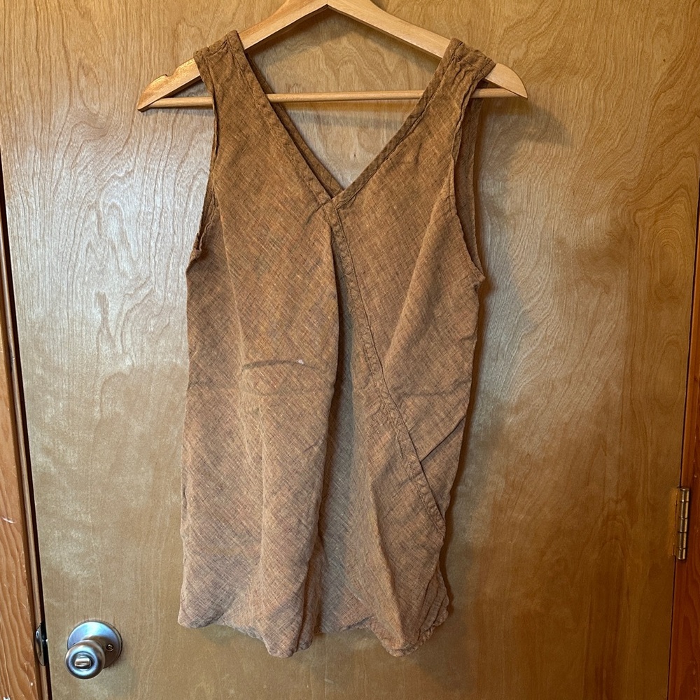Linen Mustard Brown Sleeveless Bias-cut Tank Top with Pocket